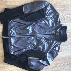 Harley-Davidson lightweight layering piece.